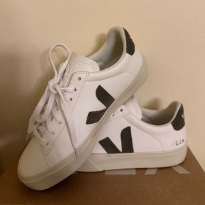 Veja Campo ChromeFree Leather Sneaker (Khaki)